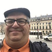 Professeur de français natif et diplômé offre des cours particuliers de conversation pour adultes à Paris